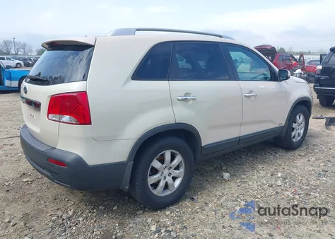 2011 Kia Sorento Lx из США, поврежденный, VIN 5XYKTCA11BG117463